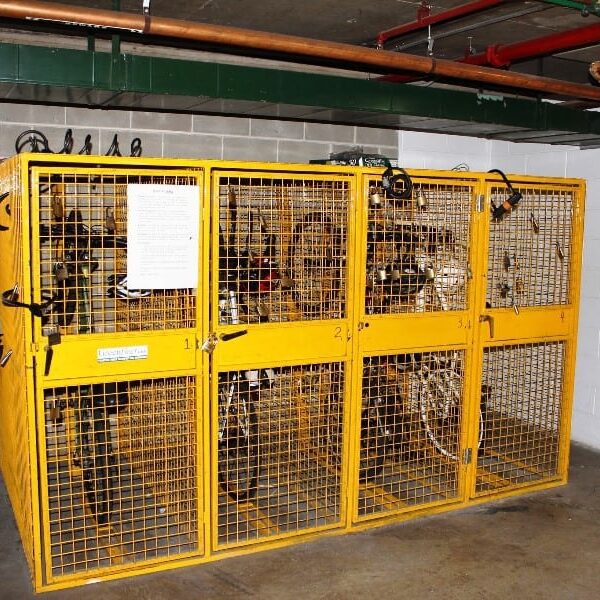 15 X 19 Bike Cage Multiple 3x4